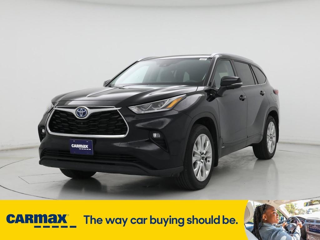 used 2023 Toyota Highlander Hybrid car, priced at $50,998