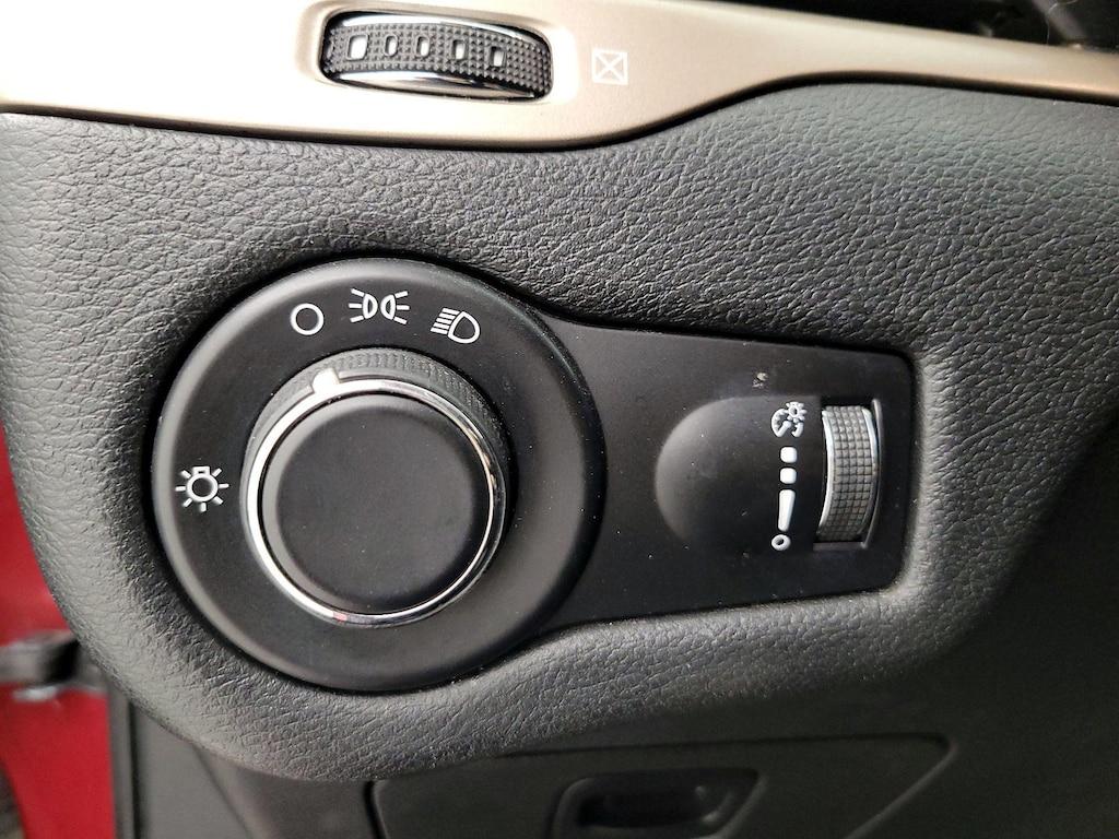 used 2016 Jeep Cherokee car, priced at $13,998