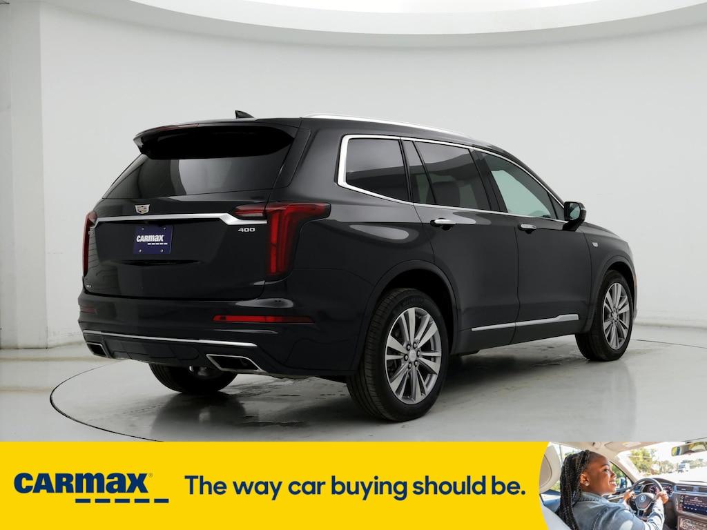 used 2023 Cadillac XT6 car, priced at $41,998