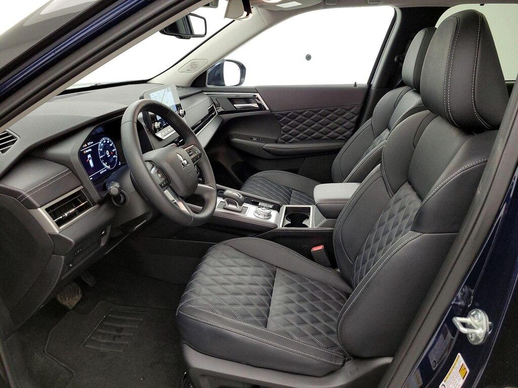 used 2024 Mitsubishi Outlander car, priced at $34,998