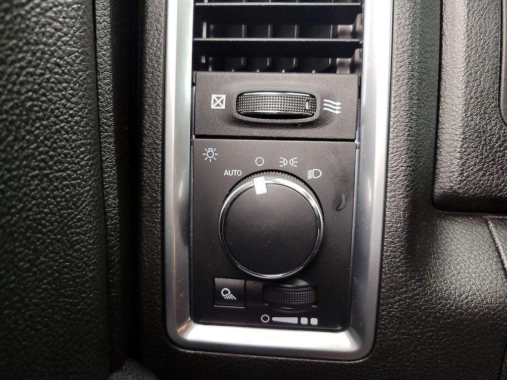 used 2022 Ram 1500 Classic car, priced at $34,998