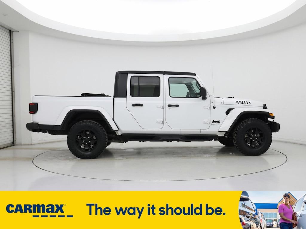 used 2022 Jeep Gladiator car, priced at $29,998