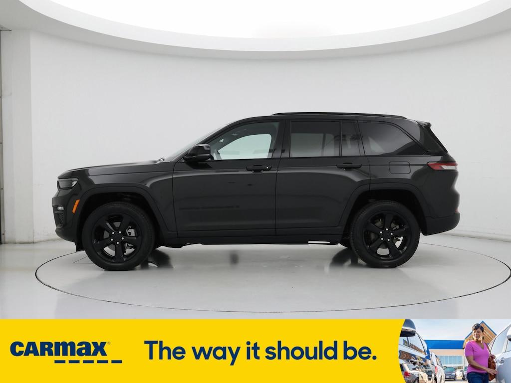 used 2024 Jeep Grand Cherokee car, priced at $42,998