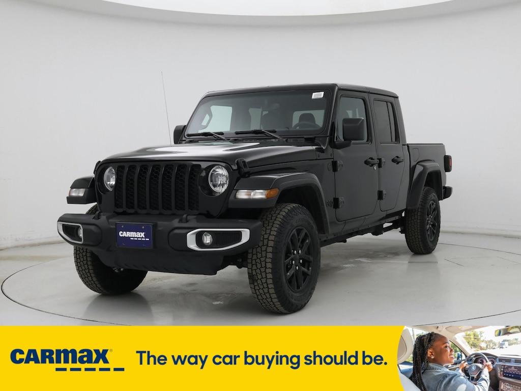 used 2023 Jeep Gladiator car, priced at $31,998