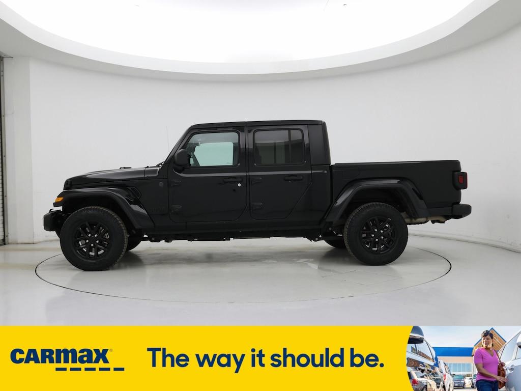 used 2023 Jeep Gladiator car, priced at $31,998