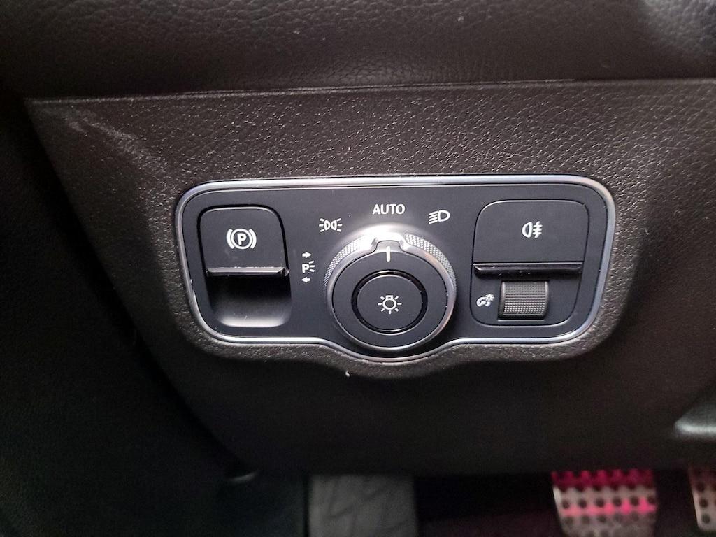 used 2021 Mercedes-Benz GLB 250 car, priced at $30,998