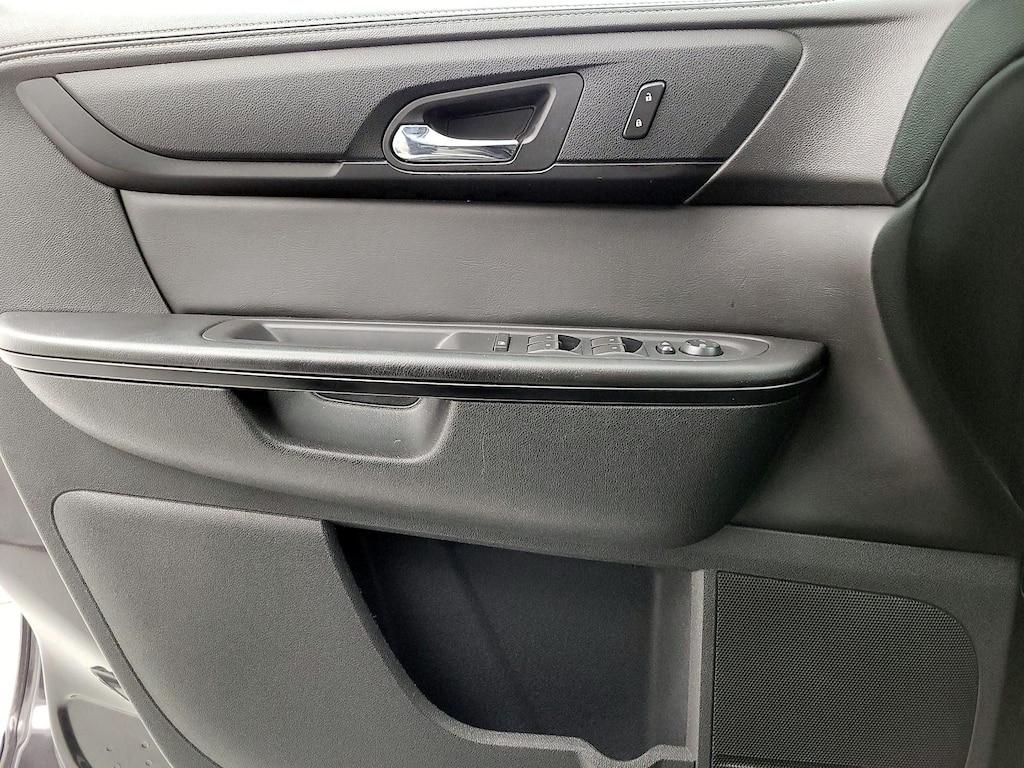 used 2015 Chevrolet Traverse car, priced at $17,998