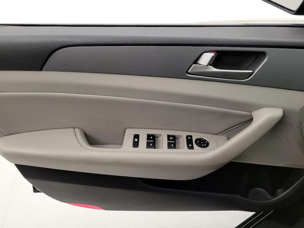 used 2019 Hyundai Sonata Hybrid car, priced at $14,599