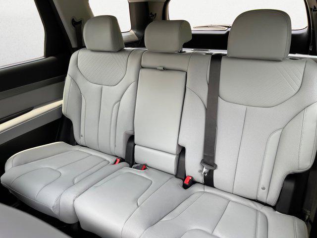 new 2025 Hyundai Palisade car, priced at $44,614