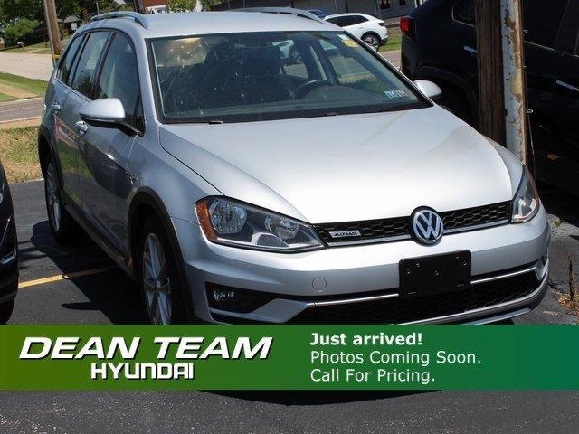 used 2017 Volkswagen Golf Alltrack car, priced at $18,950