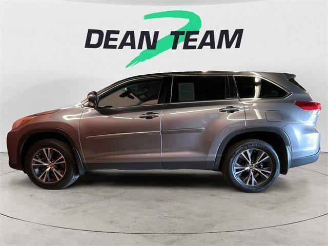 used 2019 Toyota Highlander car, priced at $20,950