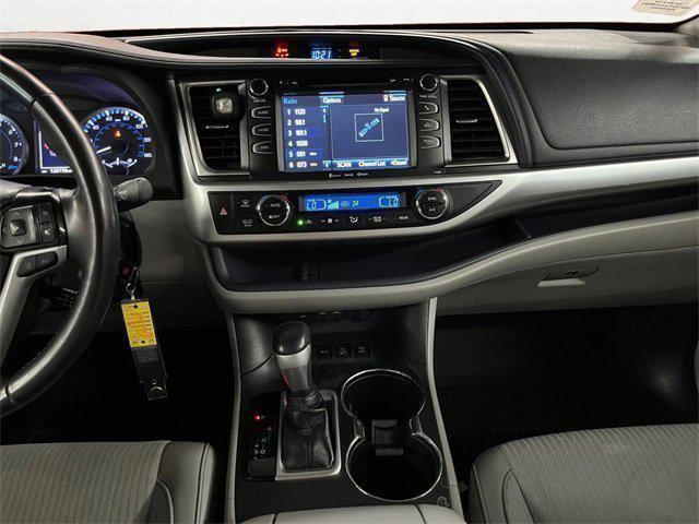 used 2019 Toyota Highlander car, priced at $20,950