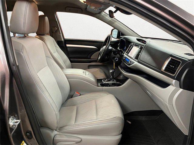 used 2019 Toyota Highlander car, priced at $20,950