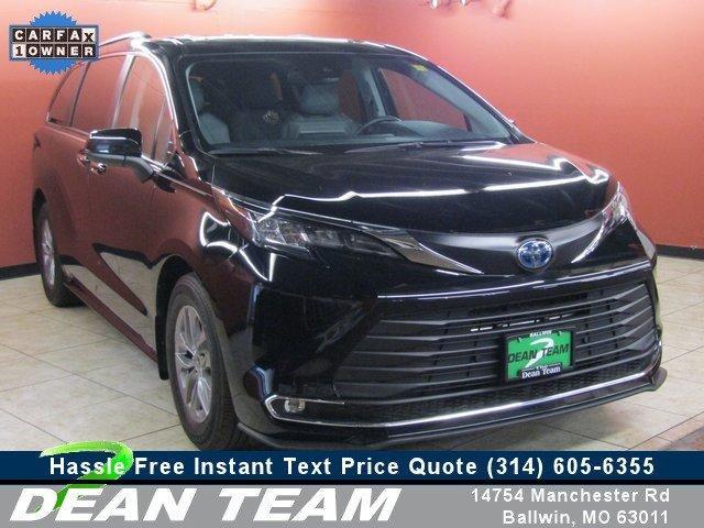 used 2022 Toyota Sienna car, priced at $46,950
