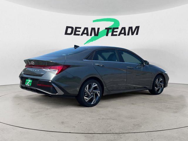 new 2025 Hyundai Elantra car, priced at $31,166