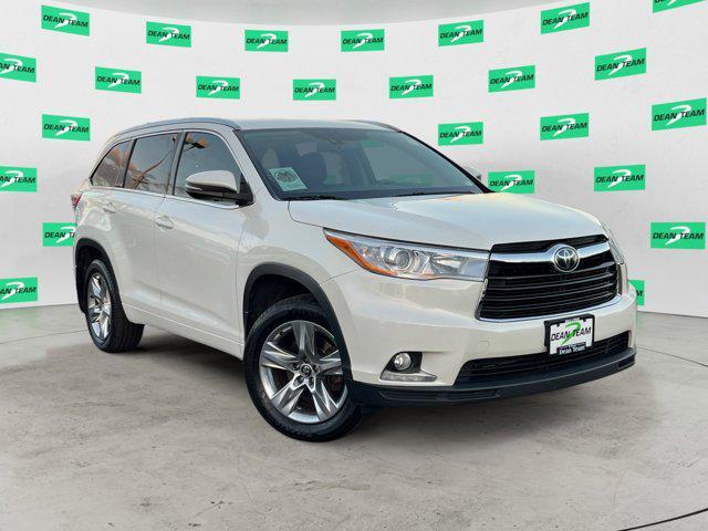 used 2016 Toyota Highlander car, priced at $22,950