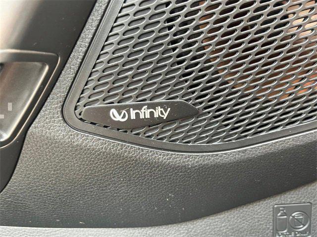 used 2018 Hyundai Santa Fe car, priced at $20,950