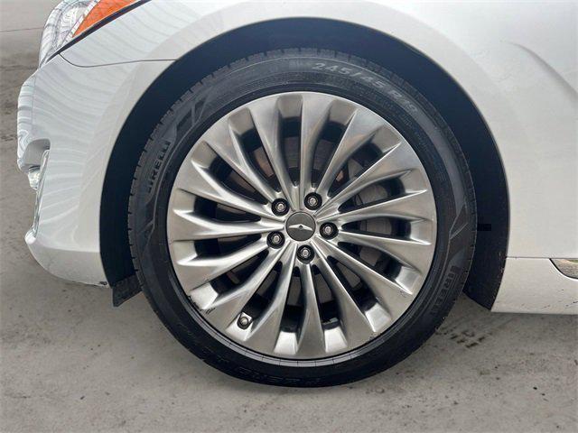 used 2019 Genesis G90 car, priced at $25,250