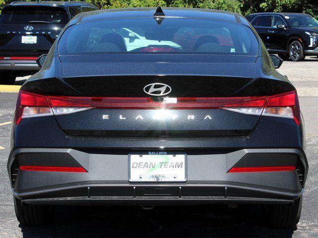 new 2024 Hyundai Elantra car, priced at $24,220