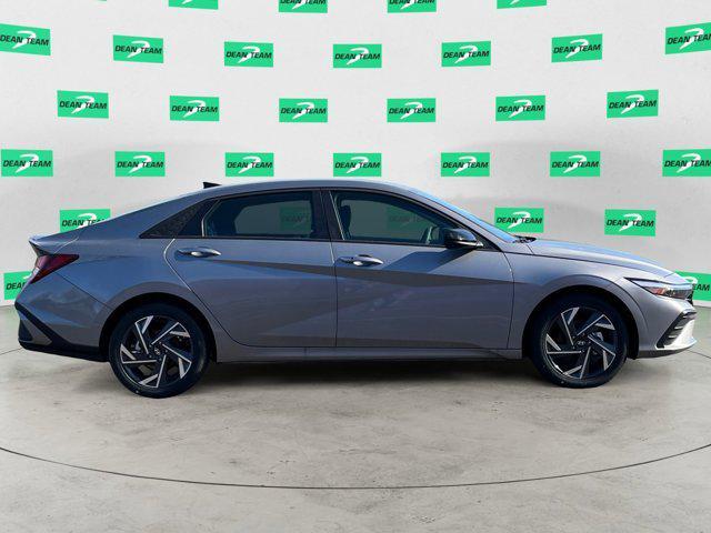 new 2025 Hyundai Elantra car, priced at $24,665