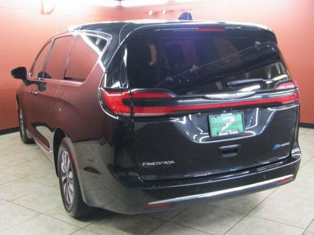 used 2022 Chrysler Pacifica Hybrid car, priced at $30,950