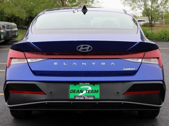 new 2024 Hyundai Elantra car, priced at $27,762