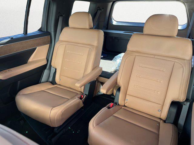 new 2026 Hyundai SANTA FE HEV car, priced at $51,972