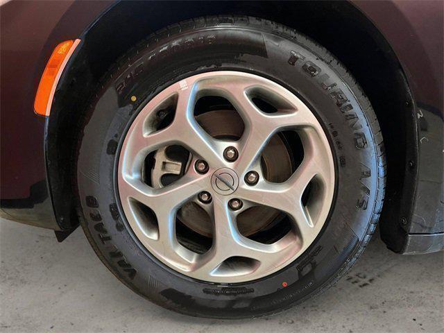 used 2023 Chrysler Pacifica car, priced at $30,950