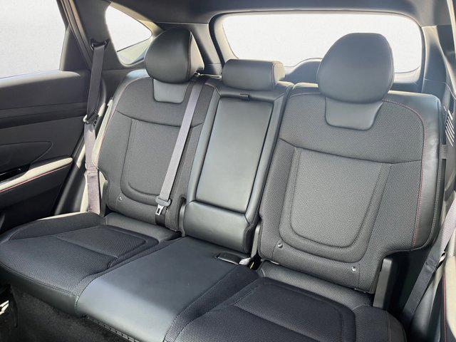 new 2025 Hyundai TUCSON Hybrid car, priced at $38,397