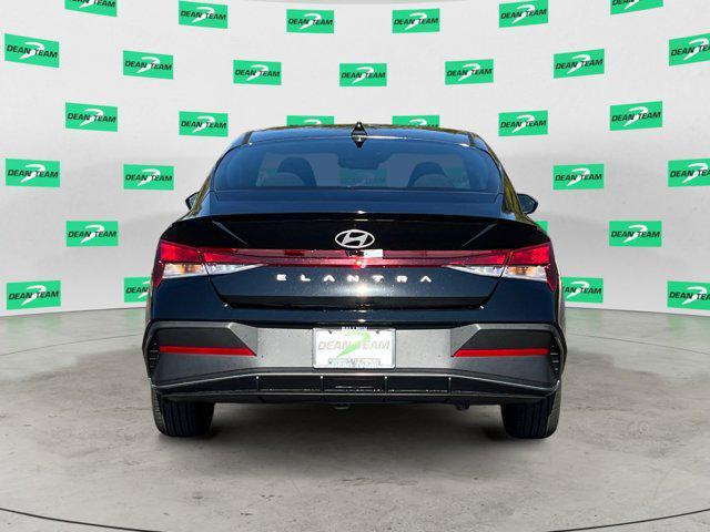 new 2025 Hyundai Elantra car, priced at $24,665