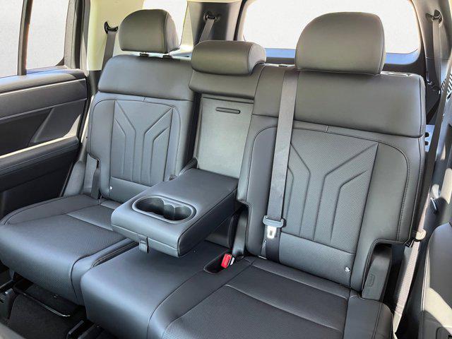 new 2025 Hyundai Santa Fe car, priced at $41,418