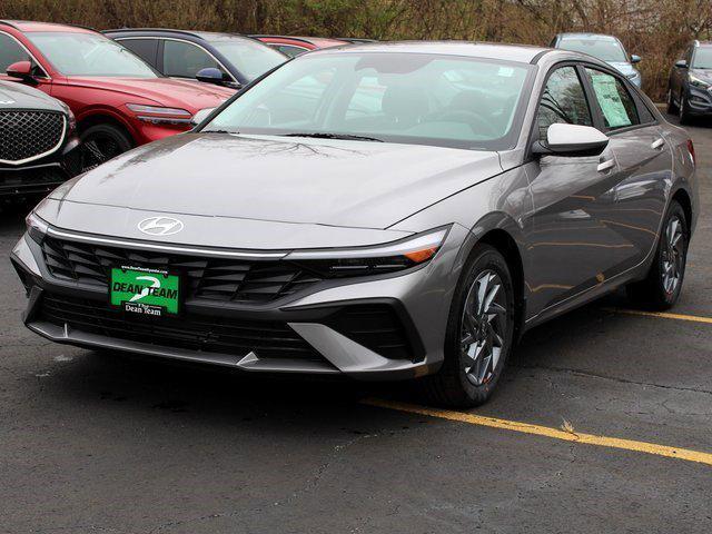 new 2024 Hyundai Elantra car, priced at $26,015