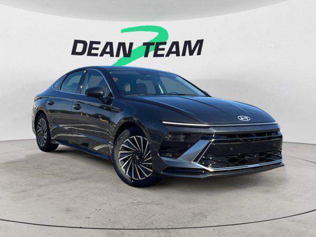 new 2025 Hyundai Sonata Hybrid car, priced at $38,348
