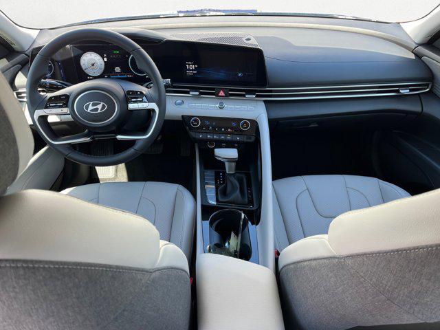 new 2025 Hyundai Elantra car, priced at $27,662