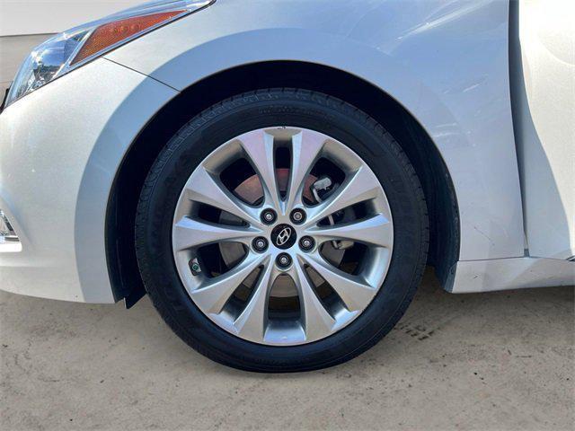 used 2014 Hyundai Azera car, priced at $9,950