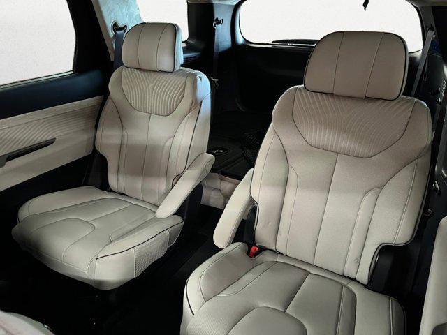 new 2025 Hyundai Palisade car, priced at $54,112