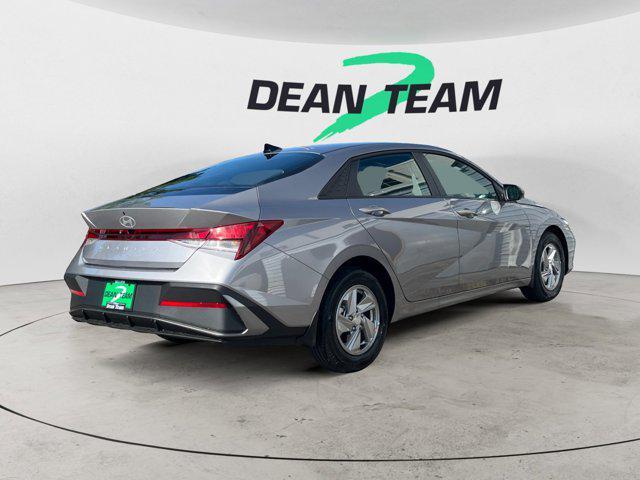 new 2025 Hyundai Elantra car, priced at $23,468