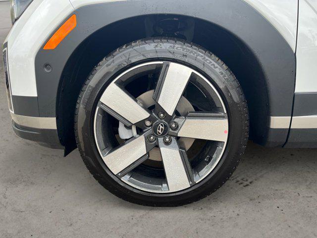 new 2025 Hyundai Santa Fe car, priced at $48,720