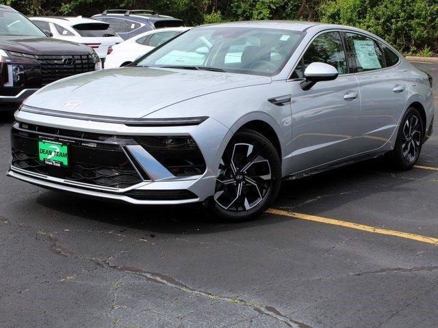 new 2024 Hyundai Sonata car, priced at $27,740