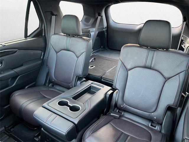 used 2025 Honda Pilot car, priced at $47,950