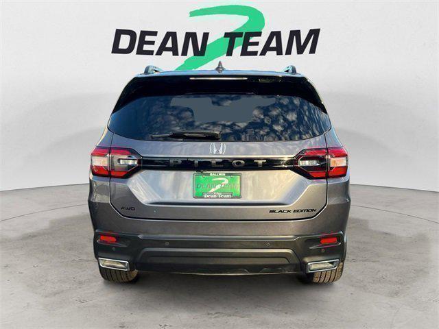 used 2025 Honda Pilot car, priced at $47,950