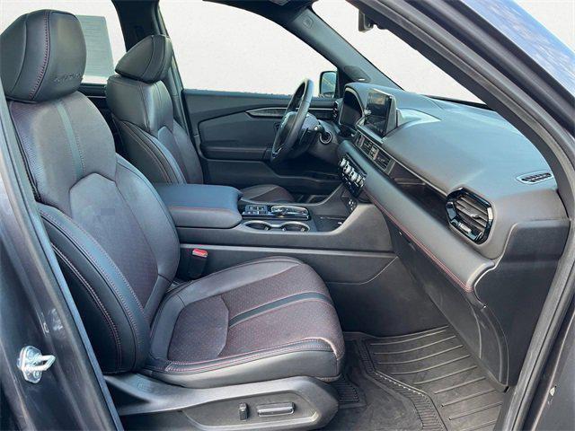 used 2025 Honda Pilot car, priced at $47,950