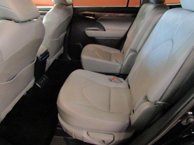 used 2021 Toyota Highlander car, priced at $40,950