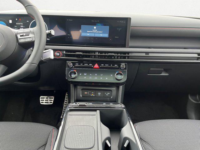 new 2025 Hyundai TUCSON Hybrid car, priced at $39,997
