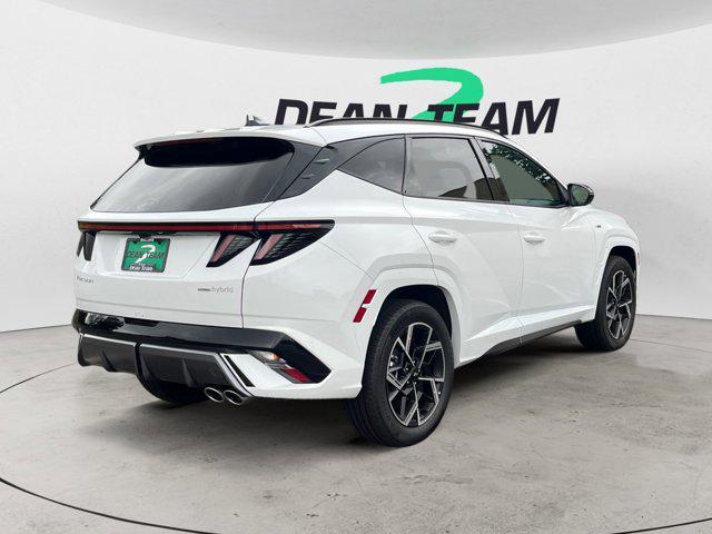 new 2025 Hyundai TUCSON Hybrid car, priced at $39,997