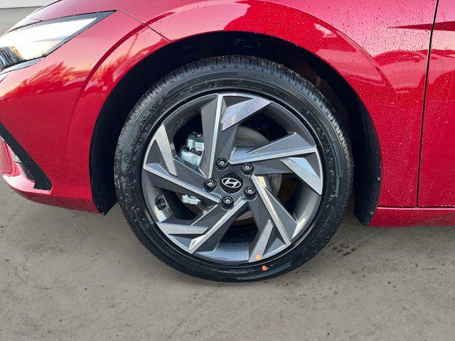 new 2025 Hyundai Elantra car, priced at $27,172