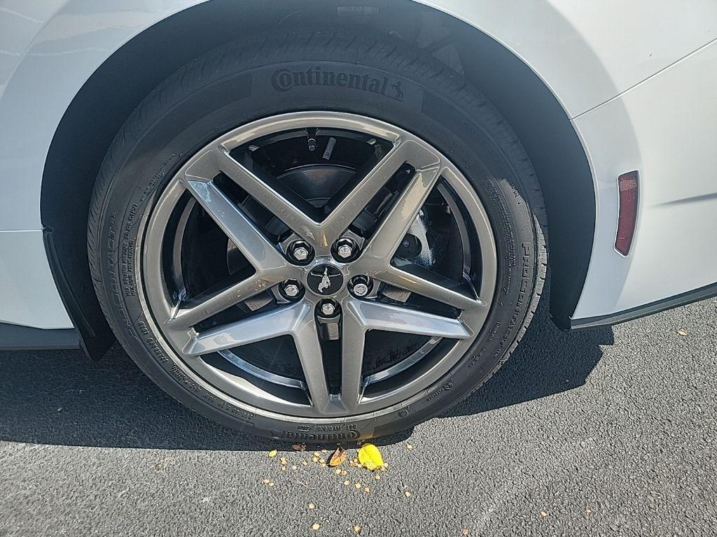 new 2025 Ford Mustang car, priced at $43,271