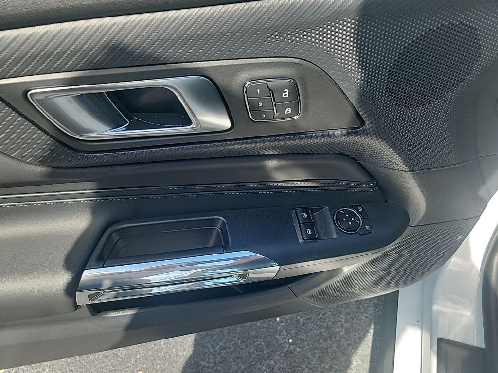 new 2025 Ford Mustang car, priced at $43,271