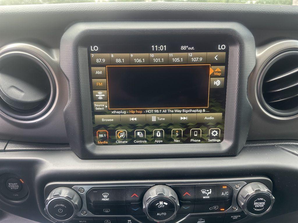 used 2022 Jeep Wrangler Unlimited car, priced at $30,099