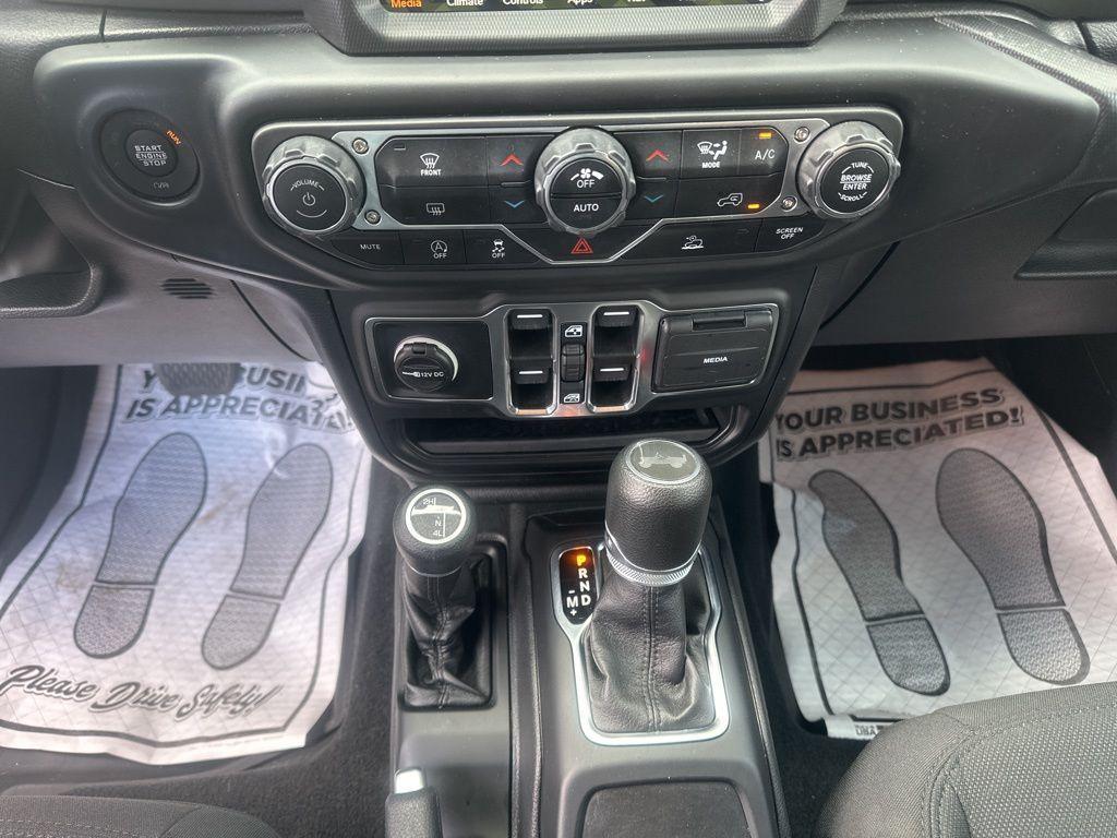 used 2022 Jeep Wrangler Unlimited car, priced at $30,099